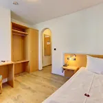 Post Szálloda 3*